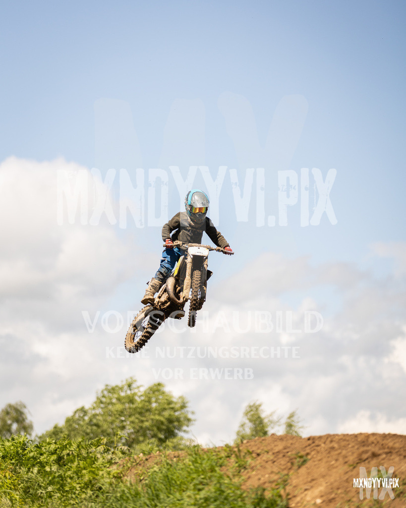 866A7132 | mxndyyvipix