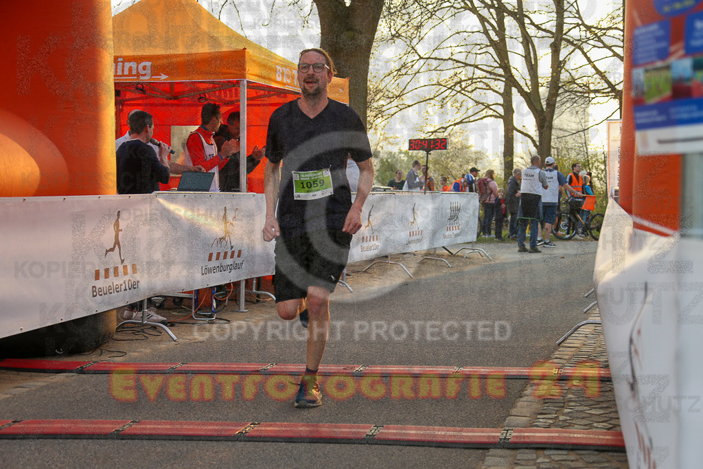 250328_1805_EX1_6722 | Sportfotografie im Rhein-Sieg Kreis, Köln, Bonn, NRW, Rheinland Pfalz, Hessen, etc. Unser Tätigkeitsfeld umfasst den Laufsport vom Volkslauf über den Marathon, Duathlon, Triathon bis zum Ultralauf wie Kölnpfad Ultra oder Schindertrail.