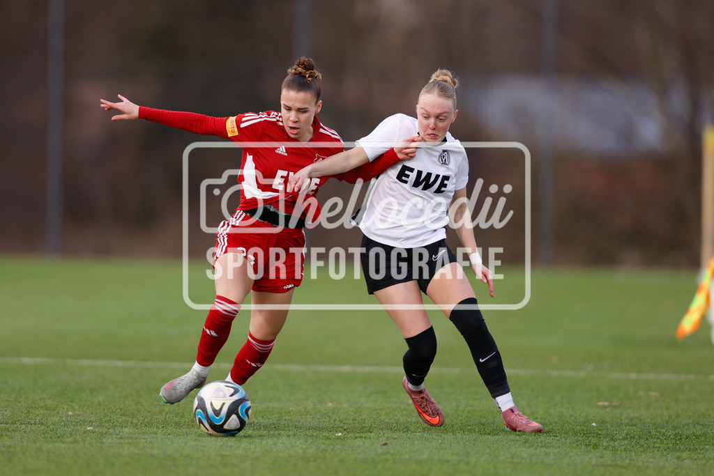 Fußball I Frauen I Saison 2025-2026 I AOK NFV Pokal I SV Meppen 1912 e.v. U20 2 - SpVg Aurich I 01.03.2026-8 | Sophie Musal (22, SpVg Aurich) Lotte Dijkhuizen (8, SV Meppen 1912 e.v.) - Realisiert mit Pictrs.com