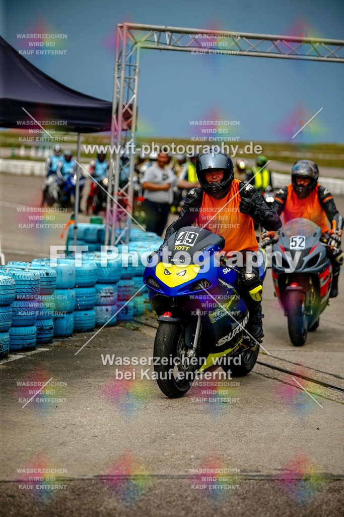 Chambley Juli-1273 | Hier findet Ihr Bilder von Touristenfahrten auf der Nürburgring Nordschleife oder von anderen Veranstaltungen die ich besucht habe. Viel Spass beim Durch Schauen 