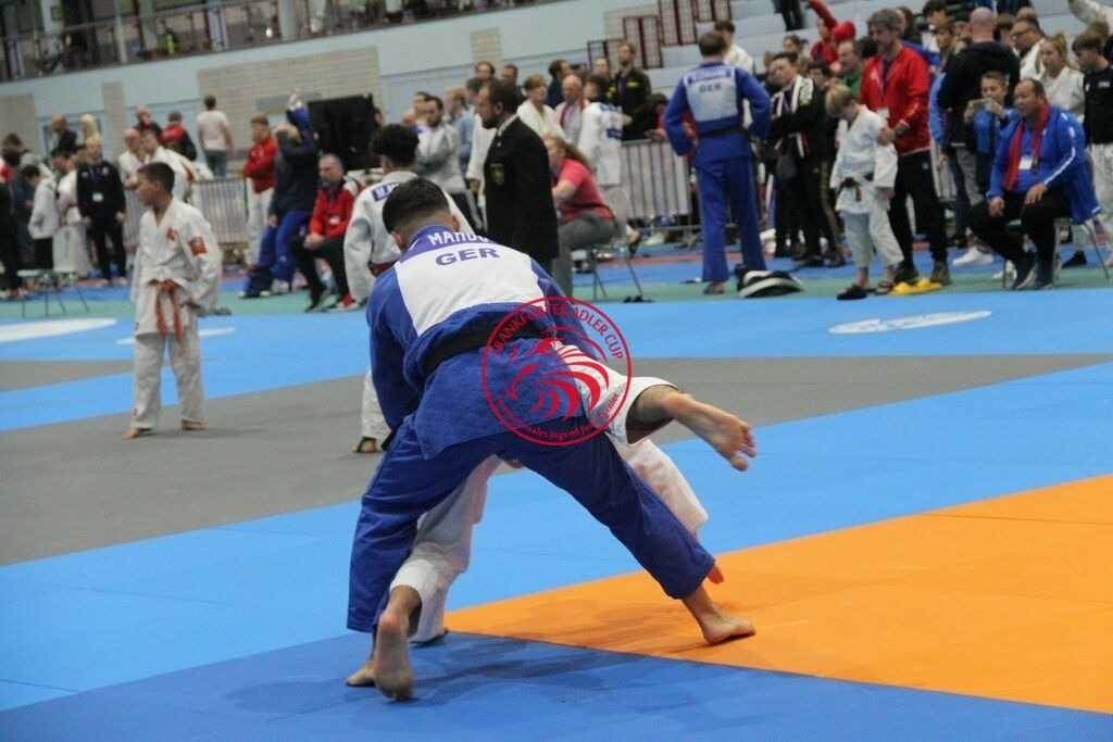 IMG_3785 | Fotos vom Adler Cup - Pictures from Adler Cup

Hier findet Ihr alle Eindrücke und großen Momente der Adler Cup Wochenenden. Here you will find all impressions and great moments of the Adler Cup weekends. - Realisiert mit Pictrs.com