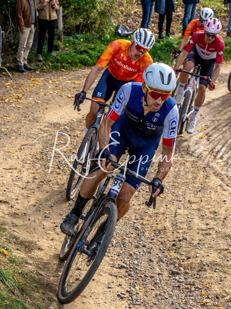 20251012_DSC04060 | Sportfotografie, Eventfotografie, Porträtfotografie, Radsport Fotograf, Triathlon Fotograf, Düsseldorf Fotograf, Köln Fotograf, Actionfotografie, Teamfotografie, Peoplefotografie, Business Portraits, Veranstaltungsfotografie, Reportagefotografie - Realisiert mit Pictrs.com