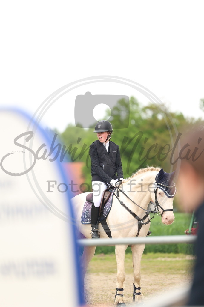 994A8419 | sabrinanicolaifotografie - Realisiert mit Pictrs.com