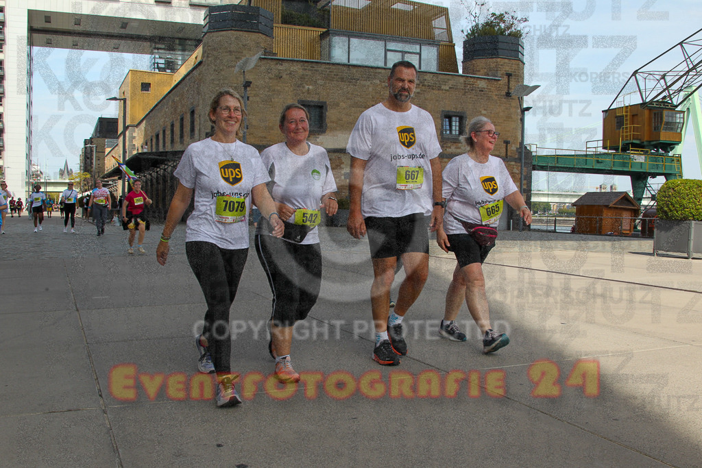 250920_1346_EV4_6626 | Sportfotografie im Rhein-Sieg Kreis, Köln, Bonn, NRW, Rheinland Pfalz, Hessen, etc. Unser Tätigkeitsfeld umfasst den Laufsport vom Volkslauf über den Marathon, Duathlon, Triathon bis zum Ultralauf wie Kölnpfad Ultra oder Schindertrail.
