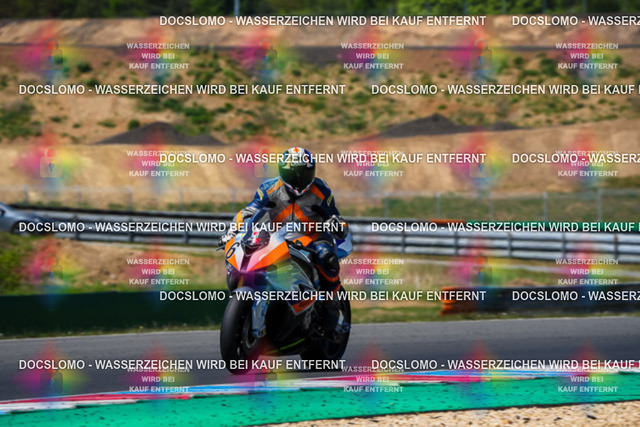 2026_05_03_PBK_32850_LRX | Sportfotografie; SlowMotion; Video; Rennstrecke; Hafeneger; RSE; Speer; Trackday; Motorsportarena; Hockenheimring; Brno; Most; Barcelona; Valencia, Benny; Kaetzmer;
