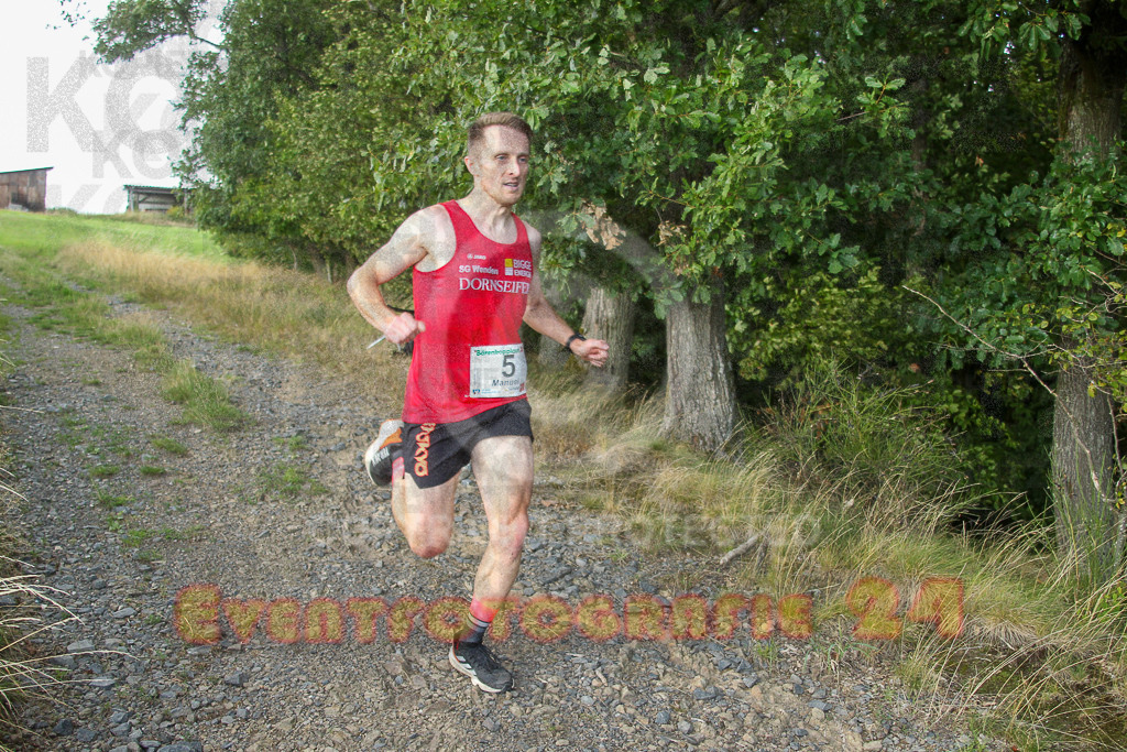 250801_1836_EV4_7433 | Sportfotografie im Rhein-Sieg Kreis, Köln, Bonn, NRW, Rheinland Pfalz, Hessen, etc. Unser Tätigkeitsfeld umfasst den Laufsport vom Volkslauf über den Marathon, Duathlon, Triathon bis zum Ultralauf wie Kölnpfad Ultra oder Schindertrail.