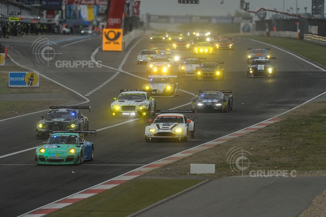 Motorsports / 24 Stunden Nürburgring 2015, Nürburgring-Nordschleife, GER | 24 Stunden Nürburgring 2015, Nürburgring-NordschleifeFoto: Gruppe C GmbH - Realisiert mit Pictrs.com