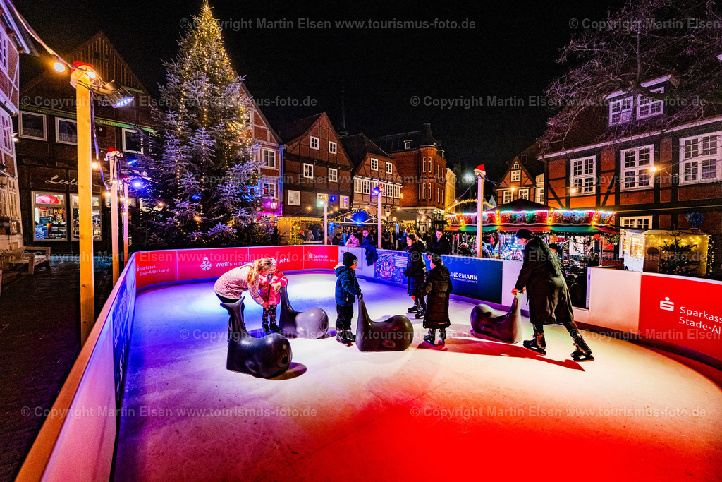 Stade Fischmarkt Weihnachtsmarkt_ELS_7741291124 | Fotos aus den Touristenorten aus Norddeutschland. - Realisiert mit Pictrs.com