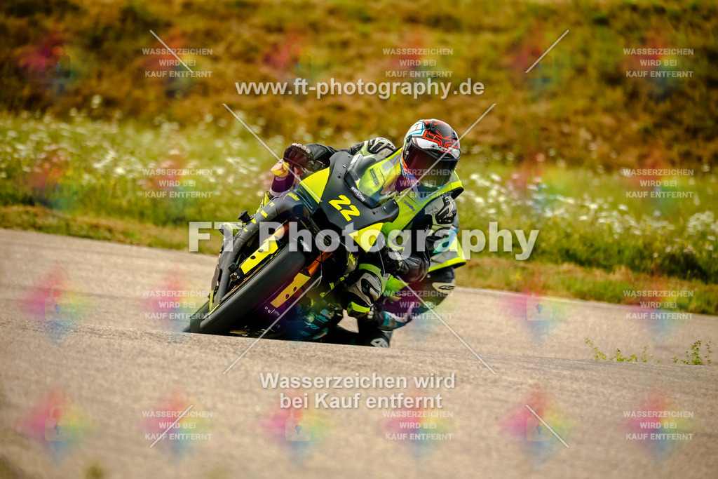 Chambley Juli-0725 | Hier findet Ihr Bilder von Touristenfahrten auf der Nürburgring Nordschleife oder von anderen Veranstaltungen die ich besucht habe. Viel Spass beim Durch Schauen 