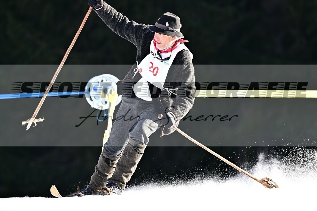 DSC_8372 | Kaufen Sie Sportbilder im Onlineshop von Andy Scherrer Sportfotografie. Faszinierende Bilder von Sportevents aus der ganzen Schweiz. Fussball, Frauenfussball, Unihockey, Handball, Schwingen und weiteren Sportarten. - Realisiert mit Pictrs.com