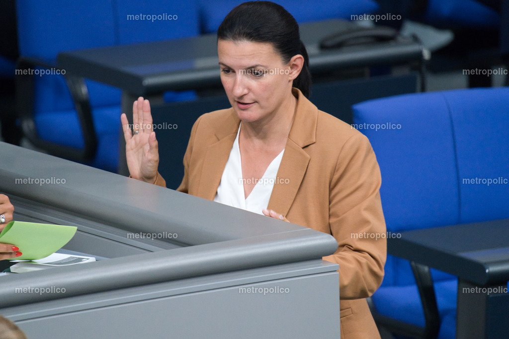 Irene Mihalic | Metropolico