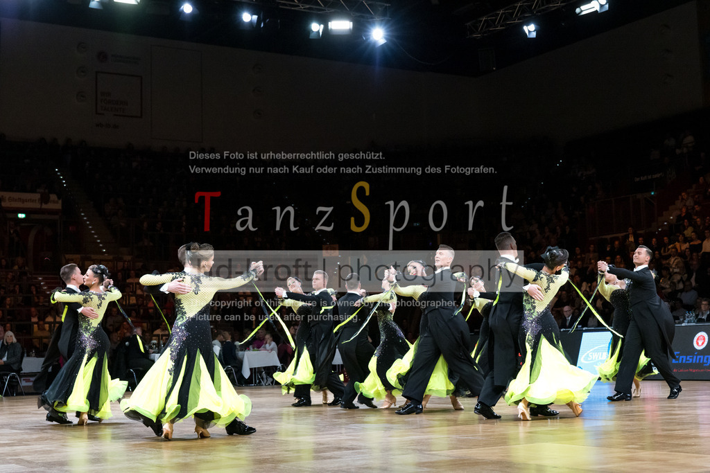 20241109_DM-Formationen_5452 | Tanzsportbilder, Standardtanz, Lateintanz, WDSF, DTV, LTVB, dancecomp, goc, hessen tanzt, blaues band der spree, walzer, tango, wiener walzer, slowfox, quickstepp, samba, rumba, cha-cha-cha, paso doble. jive, hd-kroft photography, turniertanzsport