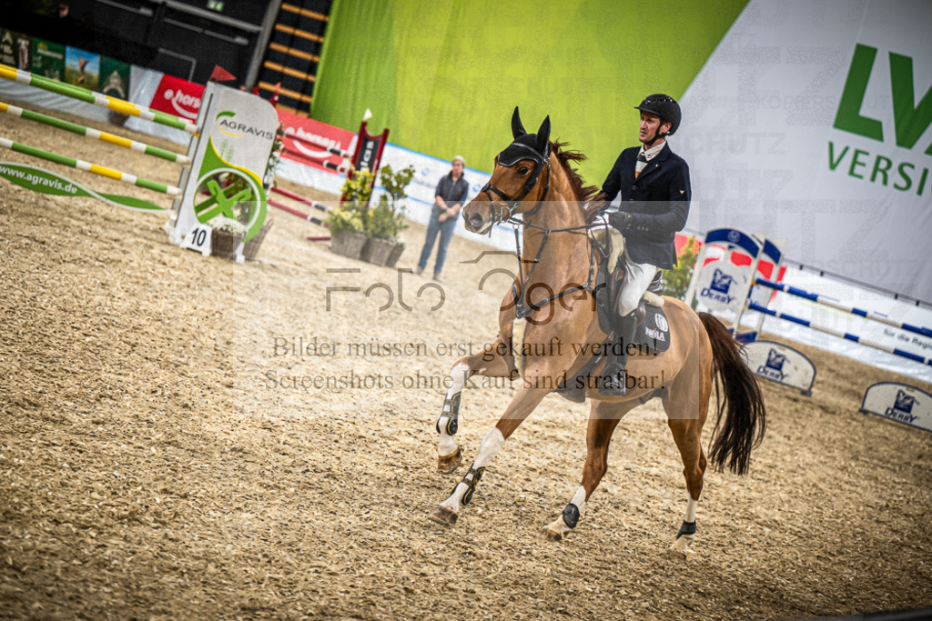 DOS_2112 | Entdecke hochwertige Reitturnierfotos von Foto Oger. Professionell, emotional und authentisch – jetzt Lieblingsmomente im Shop bestellen.Deutschlandweite Turnierfotografie. - Realisiert mit Pictrs.com