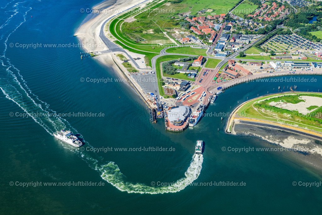 Norderney_Hafen_ELS_6991050923 | NORDERNEY 05.09.2023 Fähr- Hafenanlagen an der Meeres- Küste der Nordseeinsel Norderney im Bundesland Niedersachsen, Deutschland. Weiterführende Informationen bei: Adler-Schiffe GmbH & Co. KG. // Ferry port facilities on the sea coast of the North Sea island Norderney in the state Lower Saxony, Germany. Further information at: Adler-Schiffe GmbH & Co. KG. Foto: Martin Elsen