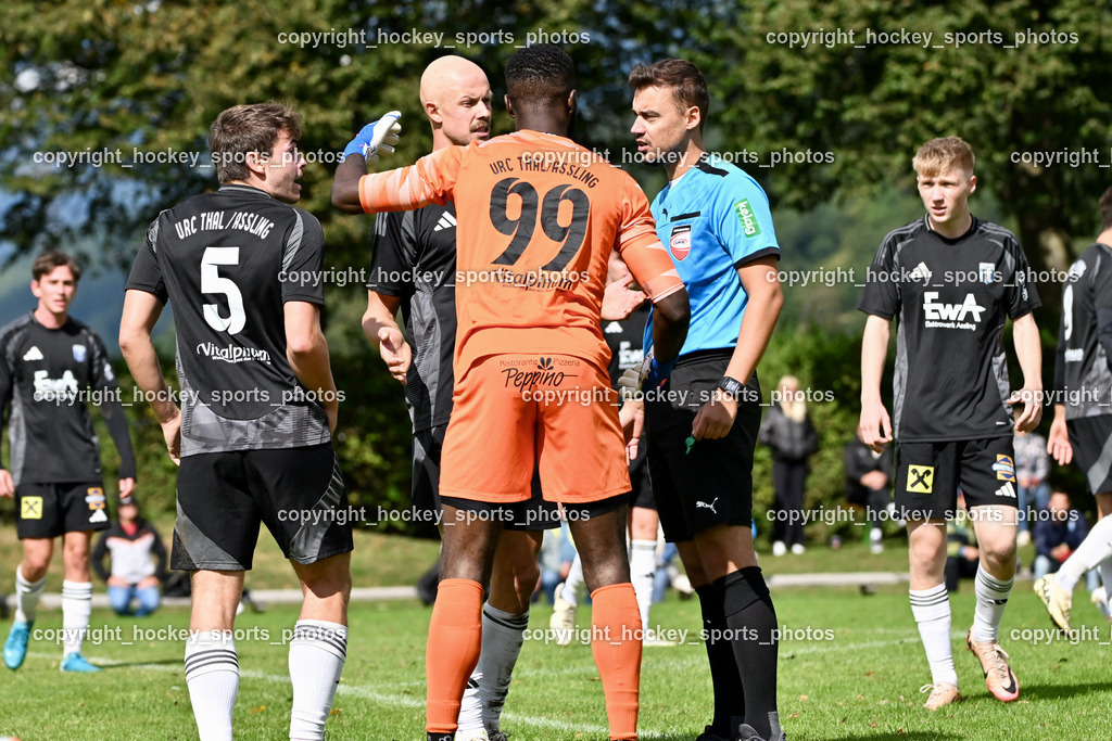 SV Rothentuhurn vs. URC Thal Assling | #5 Tobias Markus Trojer URC Thal Assling, #14 David Walder URC Thal Assling, #99 Ayotunde Ezekiel Ikuepamitan URC Thal Assling, Edin Omerhodzic Referee, #6 Rene Lukasser-Weitlaner URC Thal Assling, SV Rothentuhurn vs. URC Thal Assling, SV Rothentuhurn vs. URC Thal Assling am 15.09.2024 in Rothenthurn (Sportplatz Rothenthurn), Austria, (Photo by Bernd Stefan)