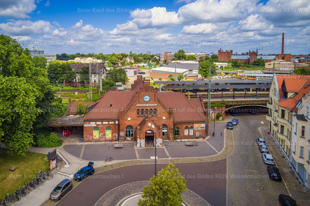 Magdeburg Bahnhof Neustadt Gröpertsstraße-0009 | Neustädter Bahnhof - Realisiert mit Pictrs.com