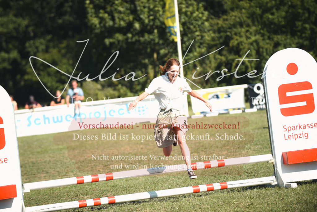 DSC_7659 | Pferde- und Turnierfotografie in Westsachsen. Pferdeportraits, Auftragszeichnungen und intuitive Kunst.