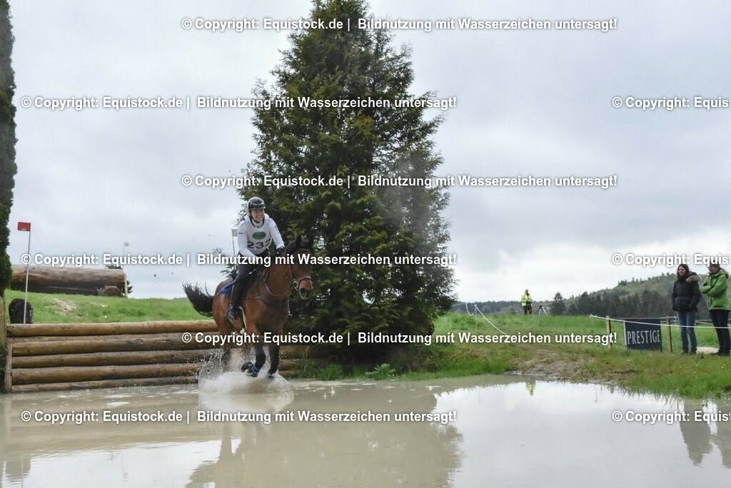 20230513_CCI2_Section2_Gelände_0498 | equistock