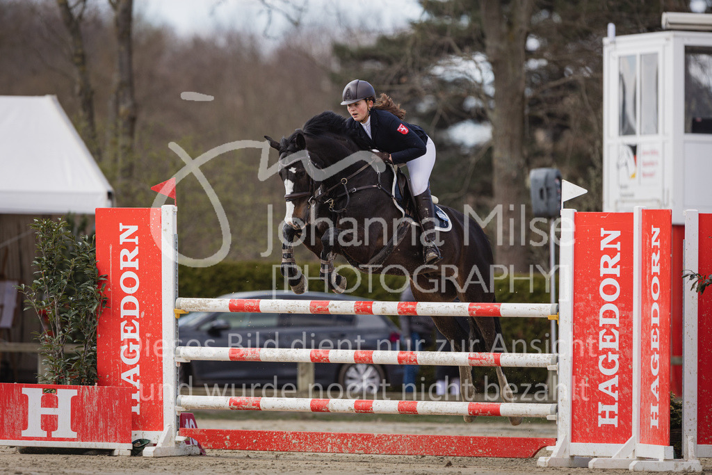 230402_MünsterHandorf_Teamspringen-564 | Deine schönsten Turniermomente als professionelle Fotos! Entdecke hochwertige Pferdesport-Fotografie im Online-Shop. Jetzt Fotos finden & bestellen!