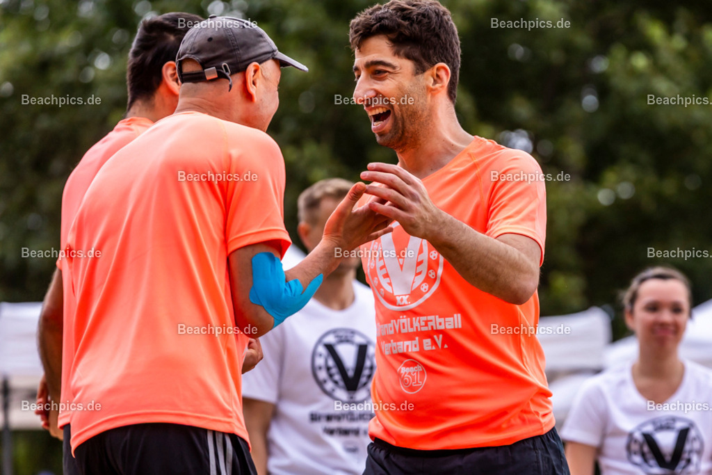 2025-200084420-Strandvölkerball-WM |  24.08.2025; Berlin Foto: Gerold Rebsch - www.beachpics.de