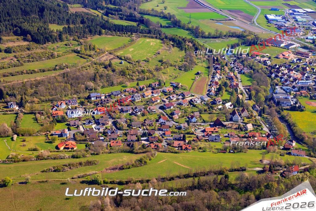 Die Luftaufnahme der Stadt Marktrodach wurde 2017 vom Flugzeug heraus erstellt ( keine Drohne )- hohe Auflösung für beste Qualität