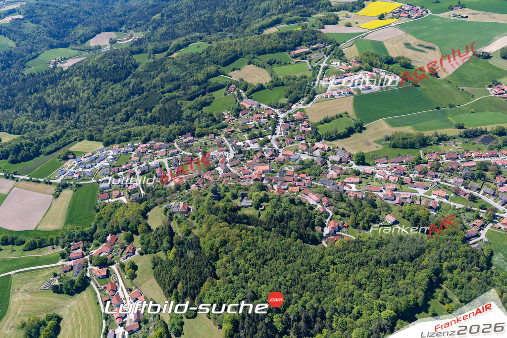 Das Luftbild der Stadt Brennberg wurde 2021 vom Flugzeug heraus erstellt (keine Drohne) Aufnahmehöhe ca.450 Meter- hohe Bildauflösung und Druck-Qualität garantiert!