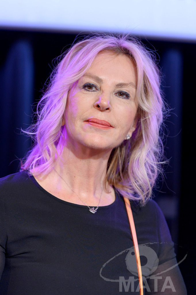 _DWA7704 | Hale Soygazi als Ehrenpreisträgerin 2024 bei der Eröffnung der 28. Film Festival Türkei Deutschland  am 08.3.2024  in Nürnberg - Realisiert mit Pictrs.com