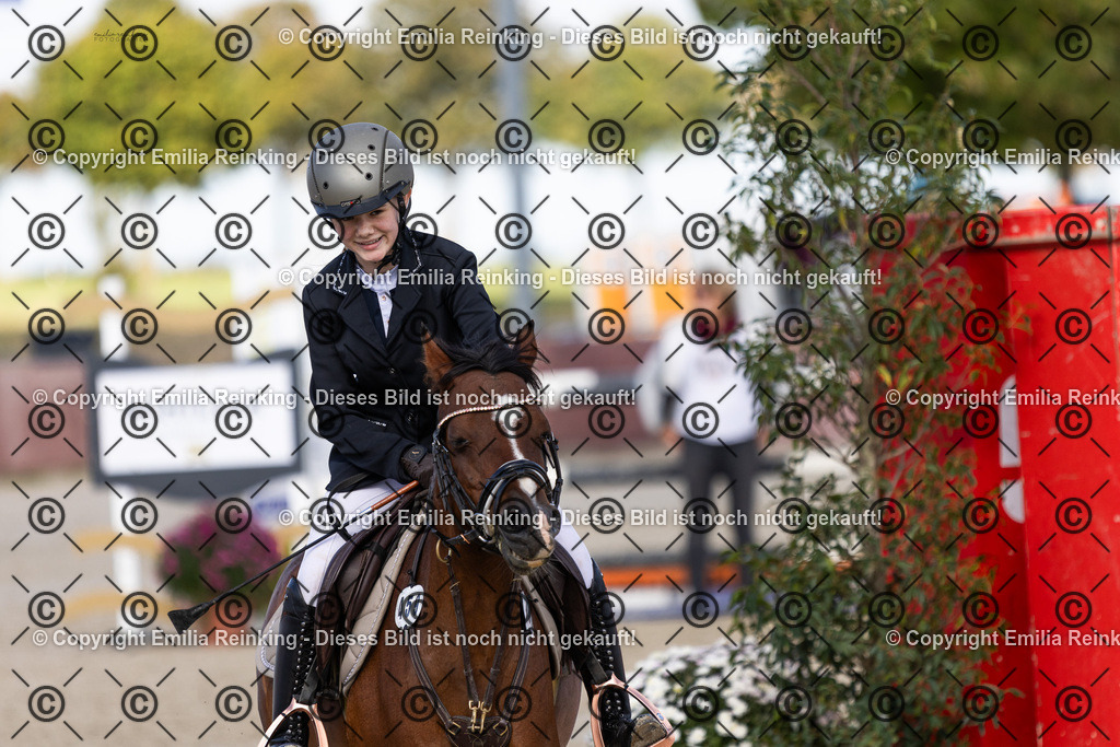 CL5A4159 | Emilia Reinking Fotografie - Realisiert mit Pictrs.com