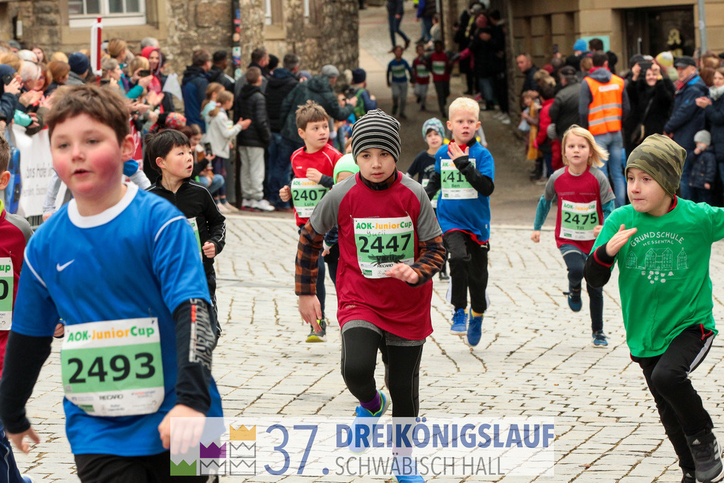 AOK JuniorCup 400m | 3Koenigslauf 2023 - Realisiert mit Pictrs.com