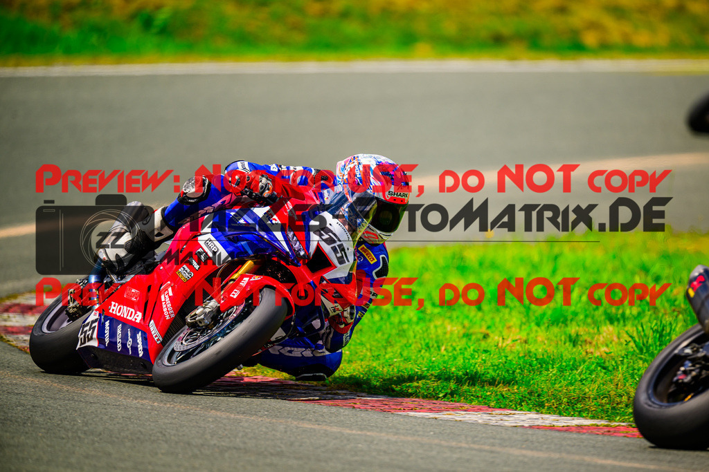 MaZZes_FotoMatrix_240728_6007705_6783 | STK