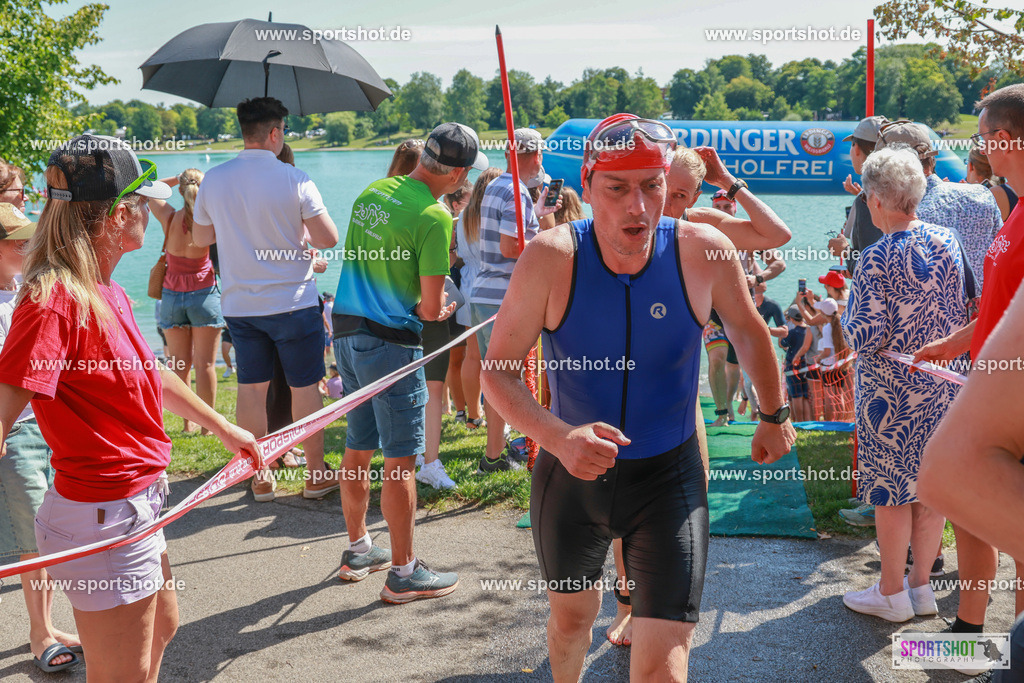 AR7_9362 | Karlsfeld Triathlon 2025 #karlsfeldtriathlon #karlsfeldtriathlon2025  #karlsfeldrace  #yourpictrs #triathlon_karlsfeld #tsveintrachtkarlsfeld #sportshot_your_pictrs @Sportshotphotography @Triathlon Karlsfeld - TSV Eintracht Karlsfeld Triathlon Copyright: www.sportshot.de