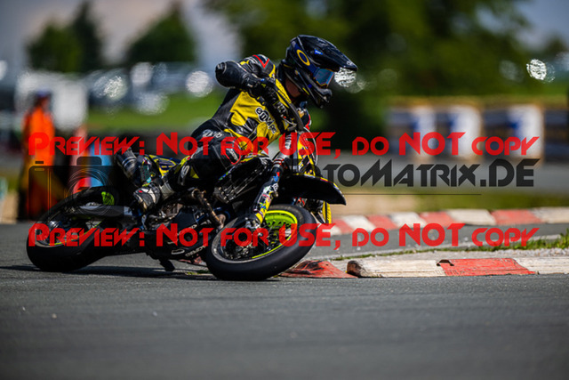 MaZZes_FotoMatrix_220904_0046 | S2