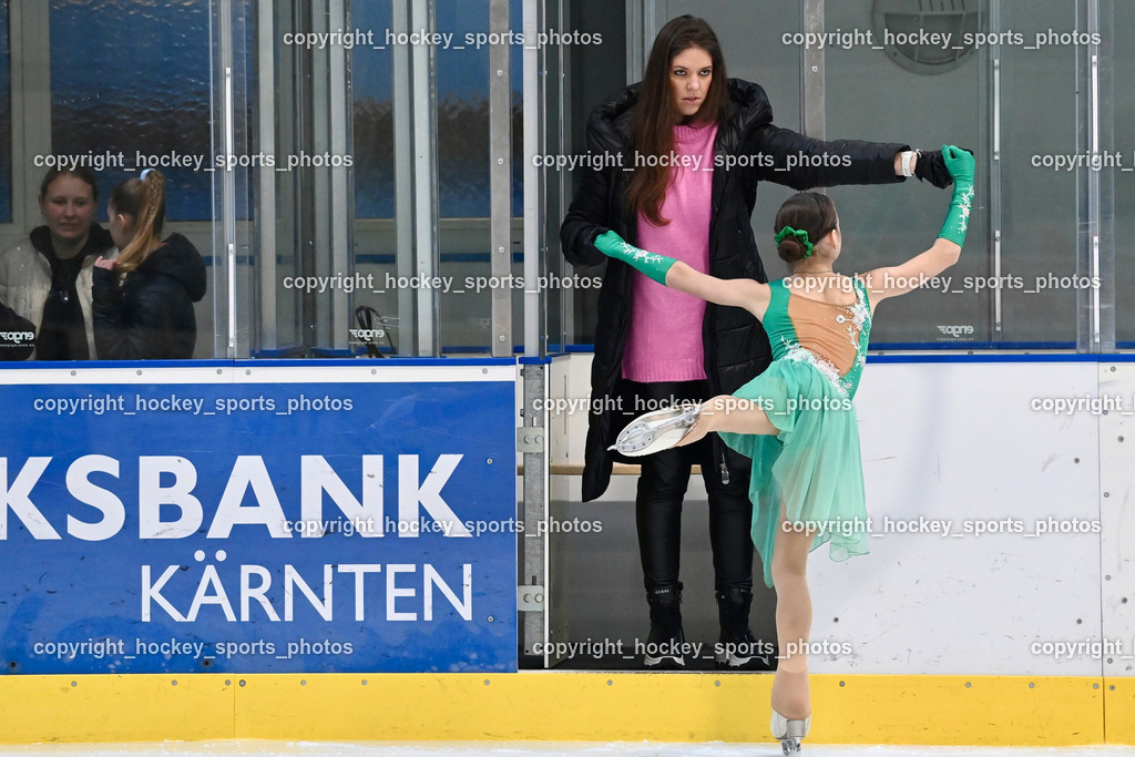 Ossiachersee Pirouette ESC Steindorf 31.3.2024 | Ossiachersee Pirouette ESC Steindorf 31.3.2024, Ossiachersee Pirouette ESC Steindorf am 31.03.2024 in Steindorf (Ossiachersee Halle), Austria, (Photo by Bernd Stefan)