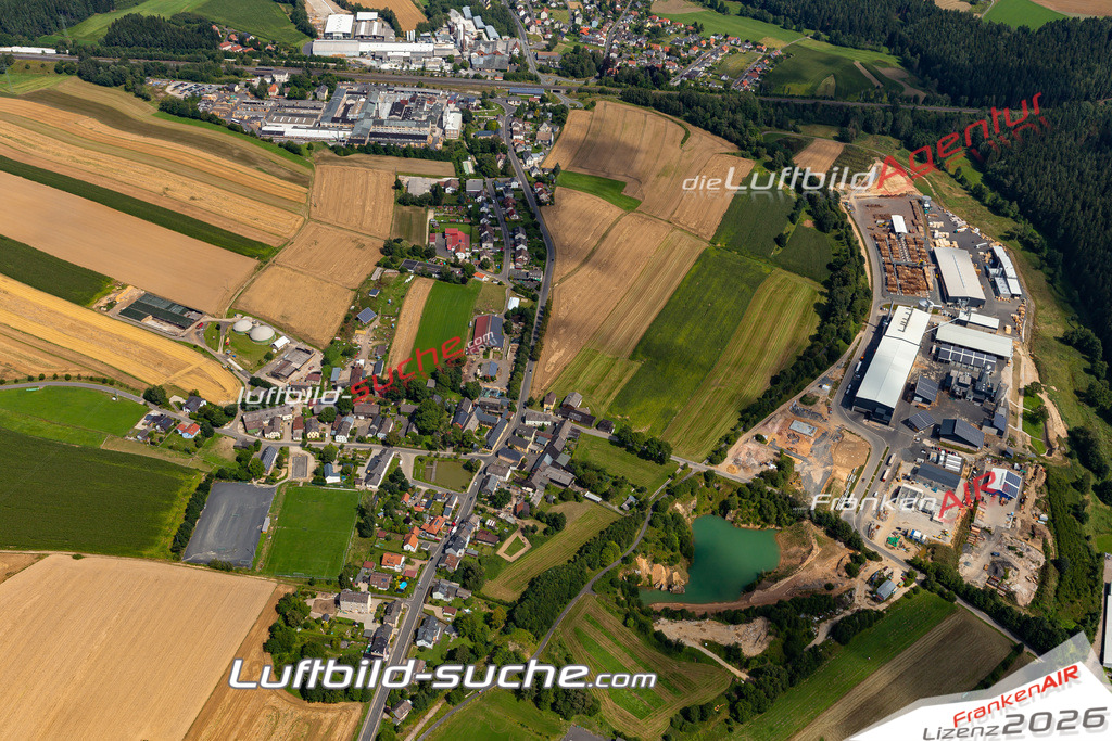 Aktuelles Luftbild von Wiesenmühle Wunsiedel Kauf mit Lizenz / Bildrechten möglich- Die Luftaufnahme wurde 2021 mittels UL-Flugzeug erstellt ( keine Drohne ) - hochauflösende Kamera-Systeme von  Canon -Beste Qualität - Für grossformatige Ausdrucke geeignet. Die Geschenkidee !