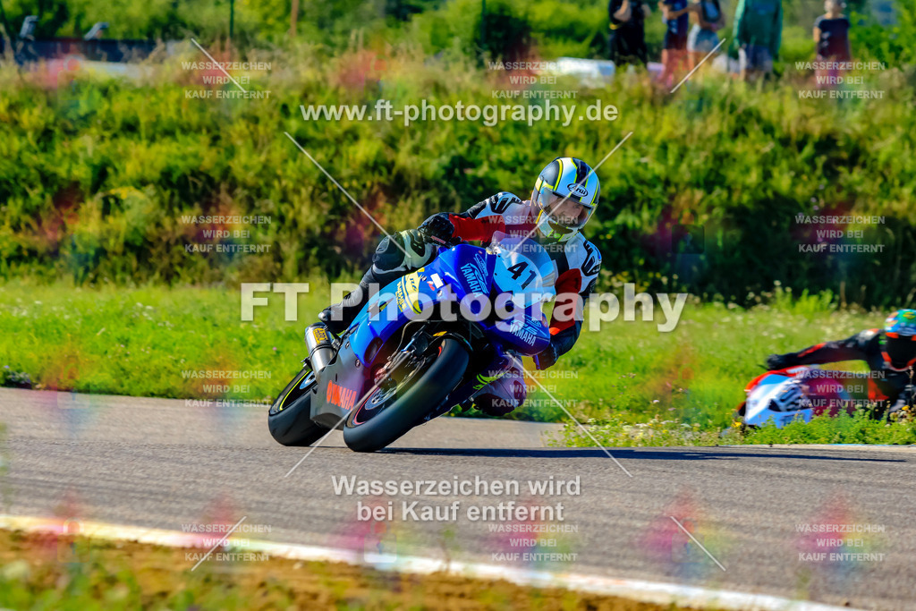 041-2108 | Hier findet Ihr Bilder von Touristenfahrten auf der Nürburgring Nordschleife oder von anderen Veranstaltungen die ich besucht habe. Viel Spass beim Durch Schauen 