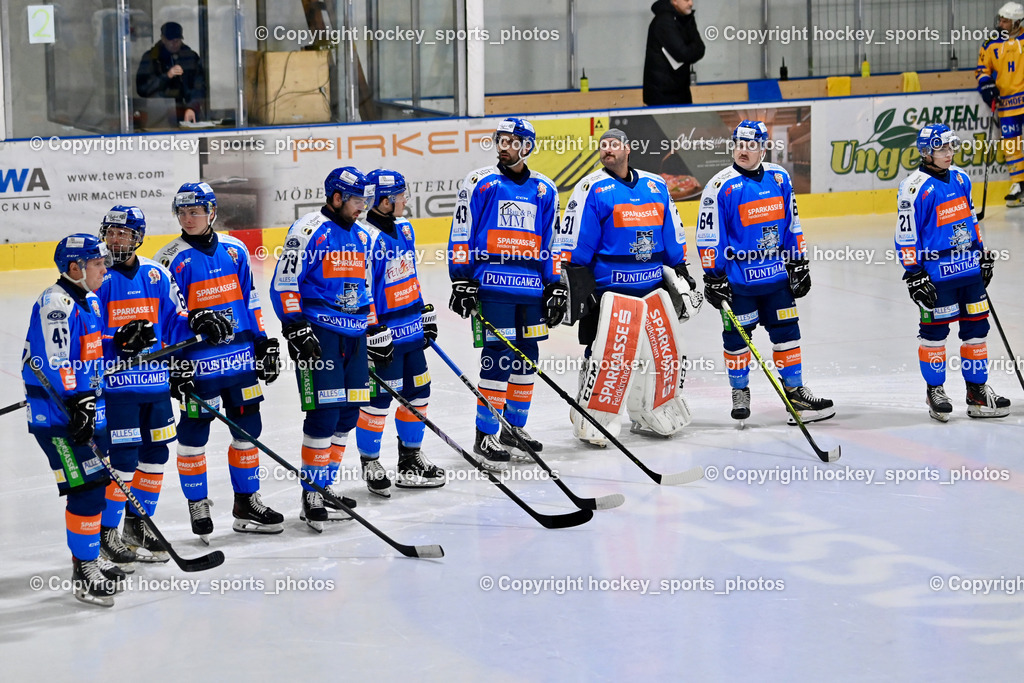 ESC SPARKASSE STEINDORF vs. 1. EHC ALTHOFEN | ESC Steindorf Mannschaft, ESC SPARKASSE STEINDORF vs. 1. EHC ALTHOFEN, ESC SPARKASSE STEINDORF vs. 1. EHC ALTHOFEN am 30.11.2025 in Steindorf (Ossiachersee Halle), Austria, (Photo by Bernd Stefan)