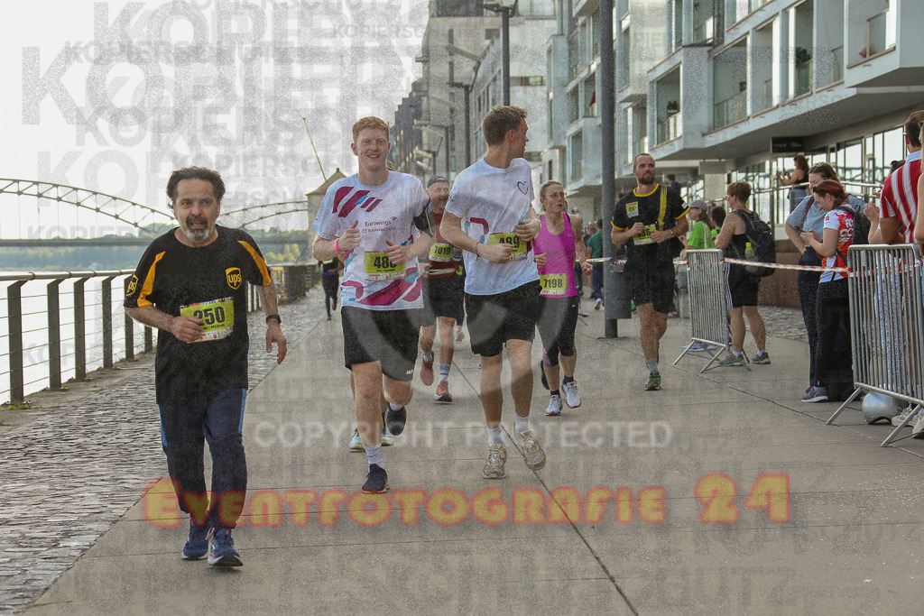 250920_1451_EX1_7949 | Sportfotografie im Rhein-Sieg Kreis, Köln, Bonn, NRW, Rheinland Pfalz, Hessen, etc. Unser Tätigkeitsfeld umfasst den Laufsport vom Volkslauf über den Marathon, Duathlon, Triathon bis zum Ultralauf wie Kölnpfad Ultra oder Schindertrail.