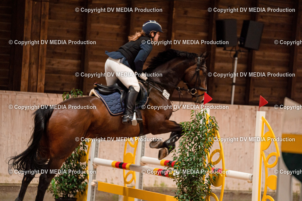 Springen Tag 2-145 | dv-media-shop - Realisiert mit Pictrs.com