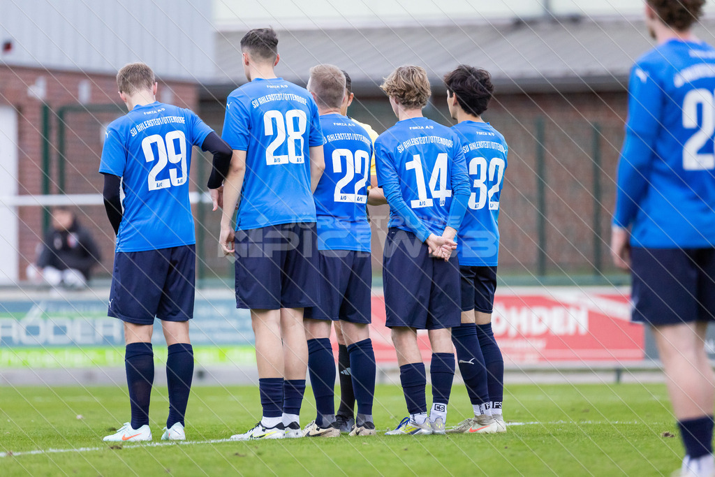20251004_Picselweb-Fotografie_1R3_4493_web | Bezirkspokal Viertelfinale, SV Ahlerstedt/Ottendorf - SV Drochtersen/Assel II, Ergebnis 0:3. Foto: Jörg Struwe - picselweb.de - Realisiert mit Pictrs.com