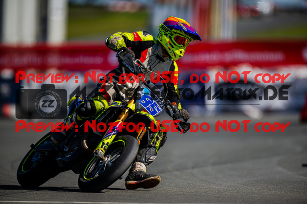 MaZZes_FotoMatrix_220903_1902 | S3