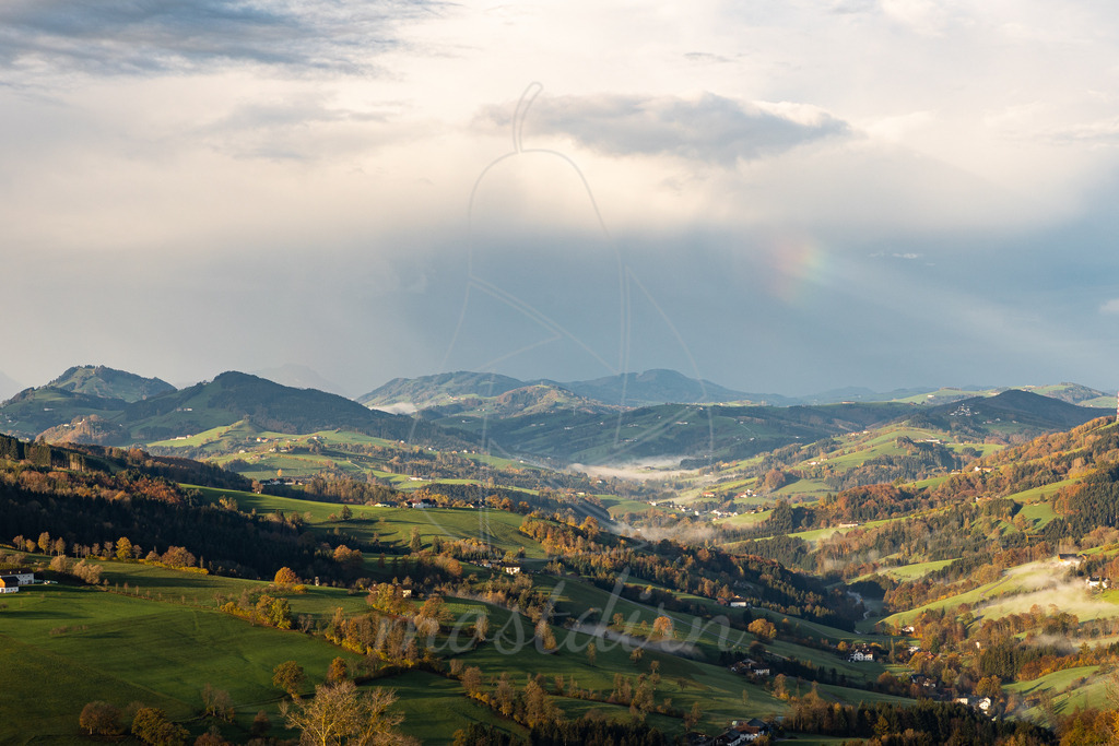 Herbstpanorama Mostviertel | Bei Veröffentlichung des Bildes ist eine Namensnennung wie folgt erforderlich: 
Foto: Mostdirn Irmgard Wieser - Realisiert mit Pictrs.com