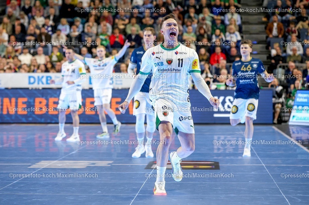 xSSCx19042602025 | 19.04.2026, xsscx, Handball, DHB-Pokal Lidl Final4, Finale, Füchse Berlin - Bergischer HC, Saison 2025 / 2026 Herren, Lanxess Arena, Köln: Lasse Andersson (Füchse Berlin #11) feiert einen Treffer Photo: xSandraxScherningxPressefotoKochx