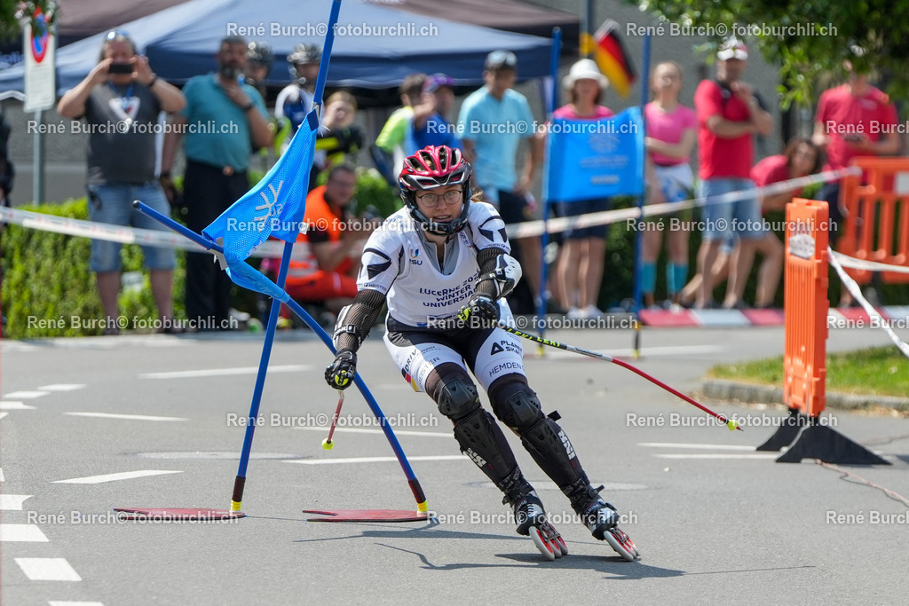RB_05989 | René Burch leidenschaftlicher Fotograf aus Kerns in Obwalden.  Hier finden sie Sport, Landschaft und Natur Fotografie.
 - Realisiert mit Pictrs.com