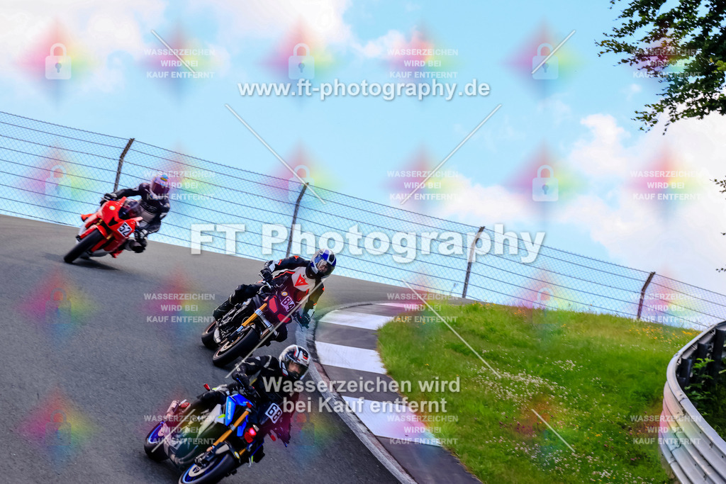 _TCM4156 | Hier findet Ihr Bilder von Touristenfahrten auf der Nürburgring Nordschleife oder von anderen Veranstaltungen die ich besucht habe. Viel Spass beim Durch Schauen 