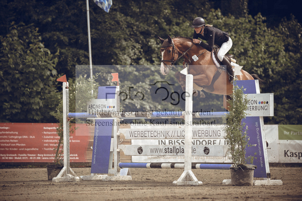 20240530-DOS_3734 | Entdecke hochwertige Reitturnierfotos von Foto Oger. Professionell, emotional und authentisch – jetzt Lieblingsmomente im Shop bestellen.Deutschlandweite Turnierfotografie. - Realisiert mit Pictrs.com