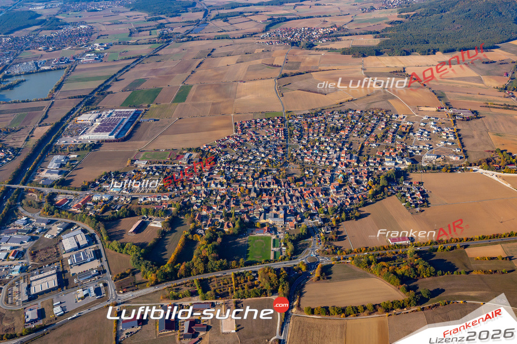 Das Luftbild der Stadt Buttenheim wurde 2018 vom Flugzeug heraus erstellt (keine Drohne) Aufnahmehöhe ca.400 Meter- hohe Auflösung für beste Druck-Qualität