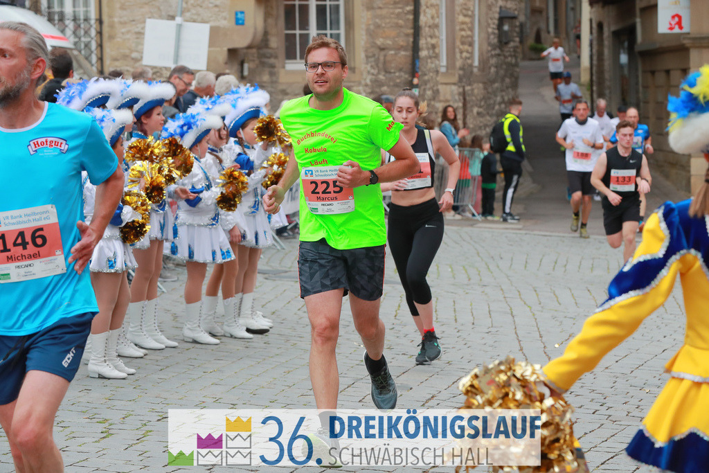 VR Bank Hauptlauf 10km | 3königslauf 2022 VR Bank Hauptlauf - Realisiert mit Pictrs.com