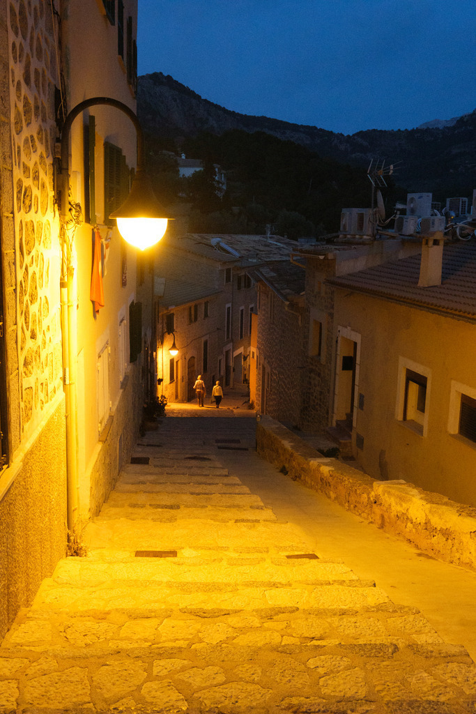 XT4S5675 | Hier können sie in meinen Fotos stöbern, sie erwerben oder ihr Shooting herunterladen. Wenns ihnen gefällt und sie ein Shooting buchen wollen, schreiben sie mich an. - Realisiert mit Pictrs.com