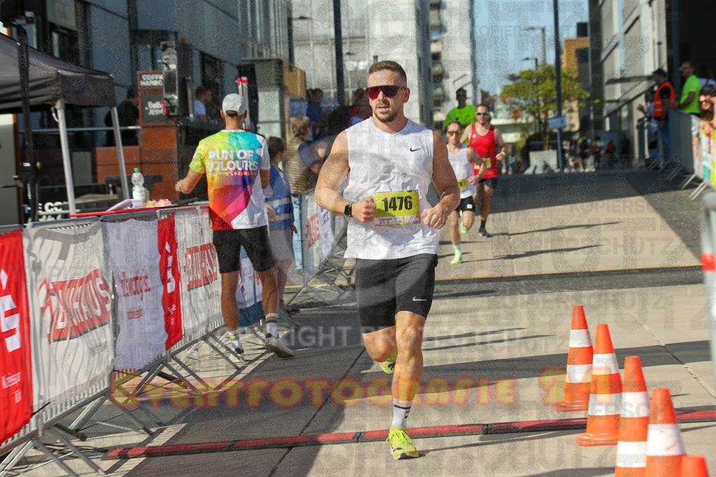 240921_1511_EX1_4543 | Sportfotografie im Rhein-Sieg Kreis, Köln, Bonn, NRW, Rheinland Pfalz, Hessen, etc. Unser Tätigkeitsfeld umfasst den Laufsport vom Volkslauf über den Marathon, Duathlon, Triathon bis zum Ultralauf wie Kölnpfad Ultra oder Schindertrail.