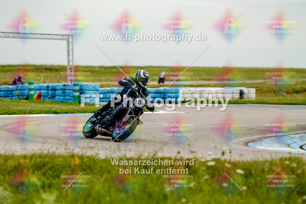 Chambley Juli-0030 | Hier findet Ihr Bilder von Touristenfahrten auf der Nürburgring Nordschleife oder von anderen Veranstaltungen die ich besucht habe. Viel Spass beim Durch Schauen 